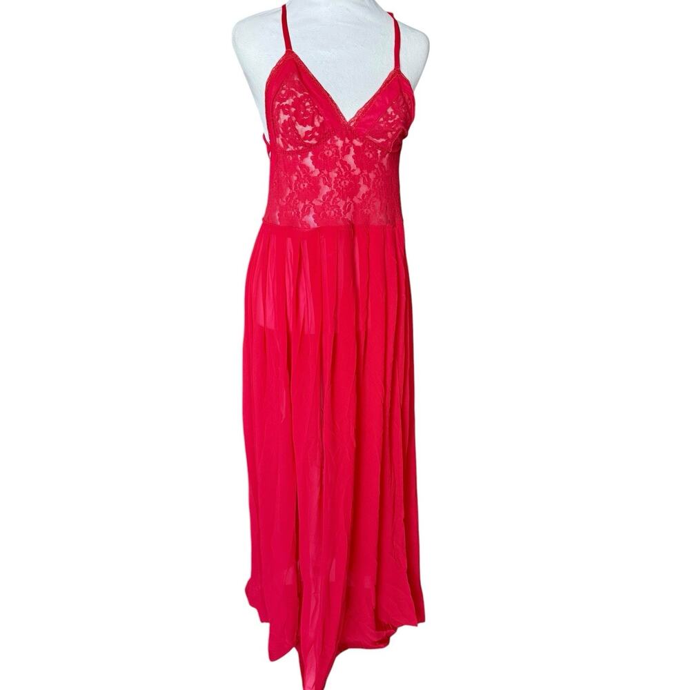 Vintage Frederick’s of Hollywood Sheer Red Lace Ballerina Maxi Gown Night Dress